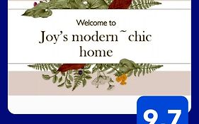 Joy'S Modern-Chic Home