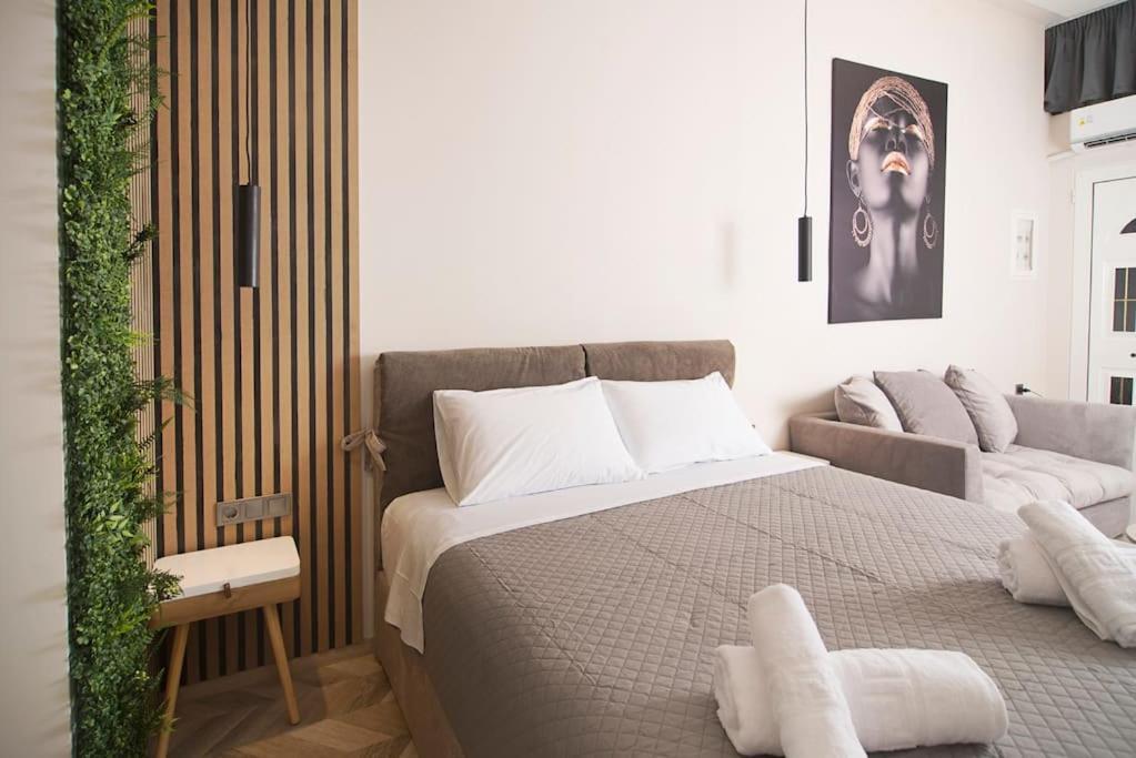 Joy'S Modern-Chic Home Καλαμάτα Εξωτερικό φωτογραφία