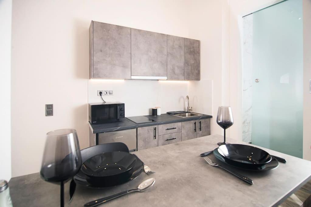 Joy'S Modern-Chic Home Καλαμάτα Εξωτερικό φωτογραφία